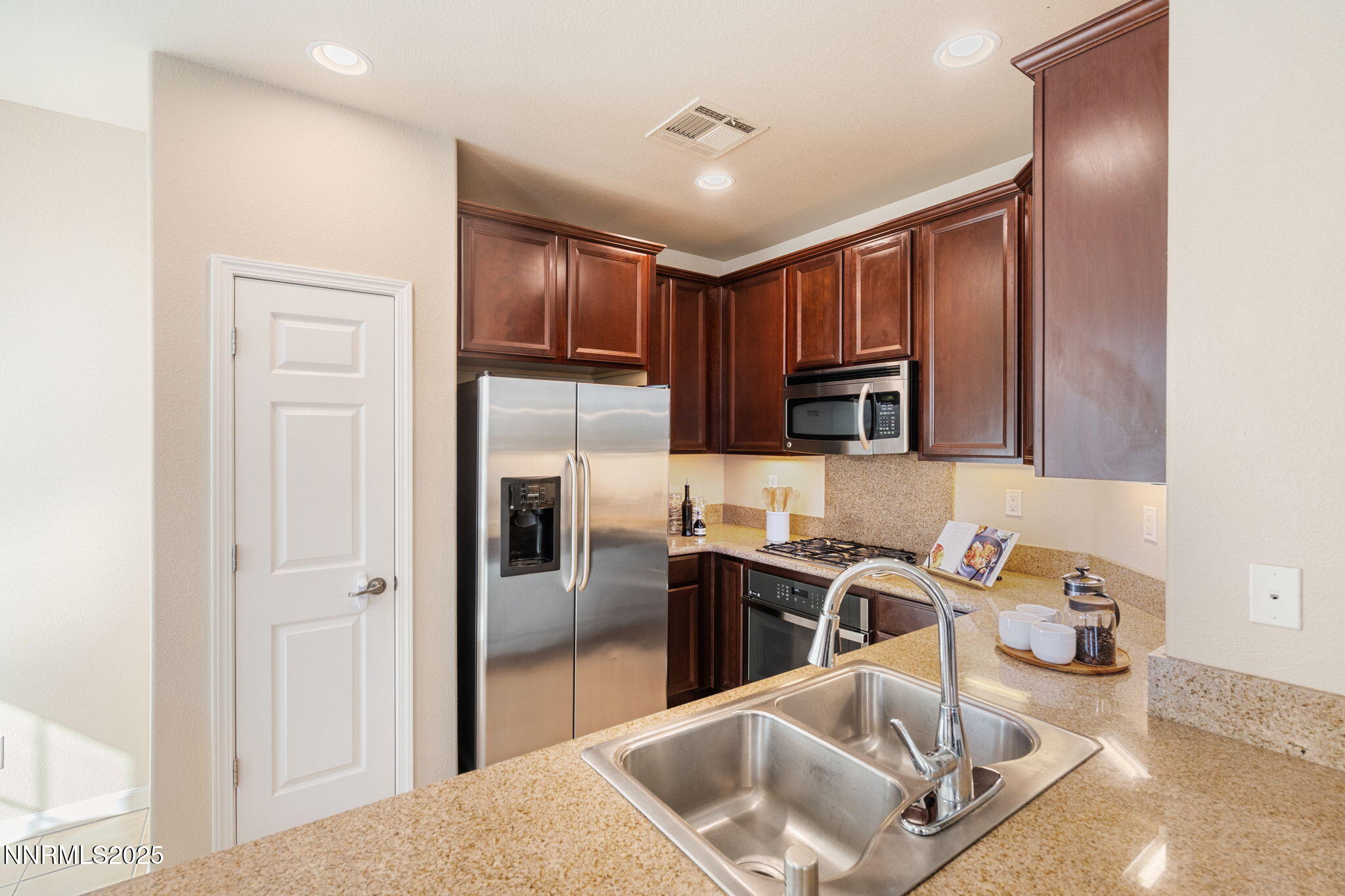 13-web-or-mls-DSC04572