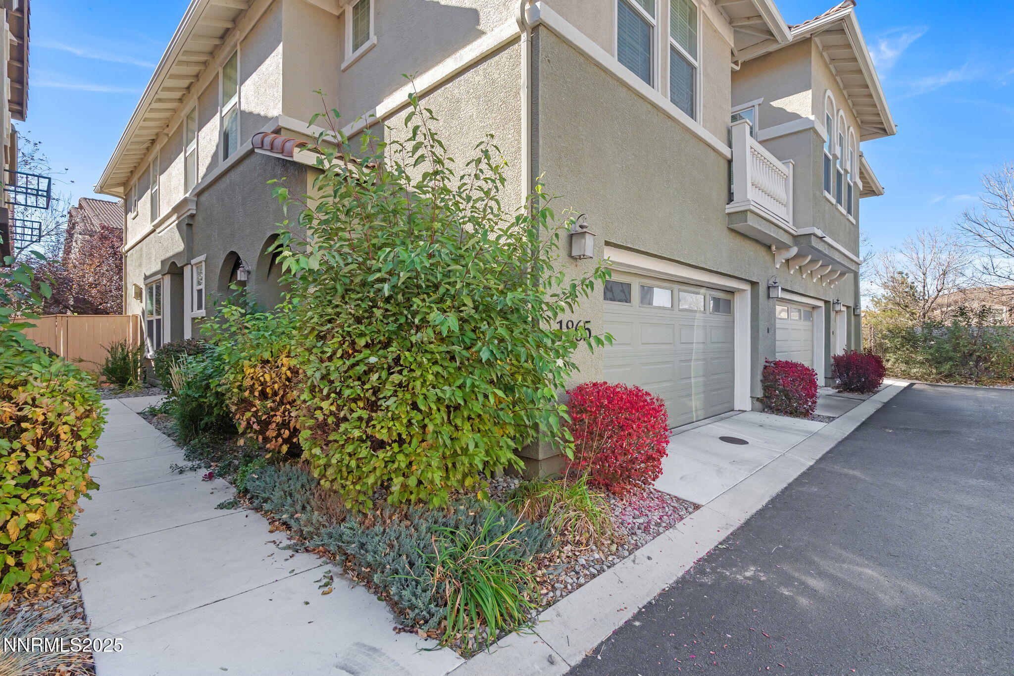 1-web-or-mls-DSC04631