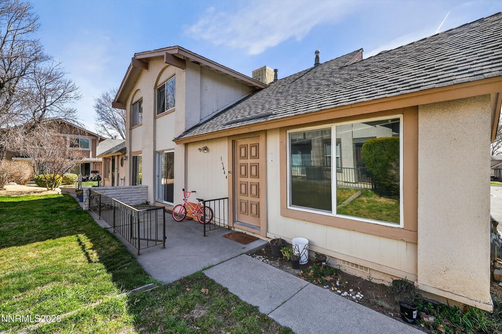 Photo of 1544 Chester Square, Sparks, NV 89431 (MLS # 260003085)