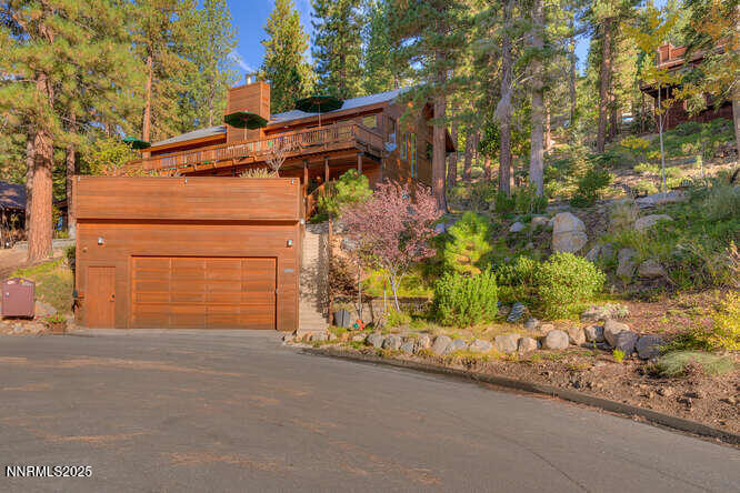 572 Rockrose Ct Incline-small-046-047-Fr