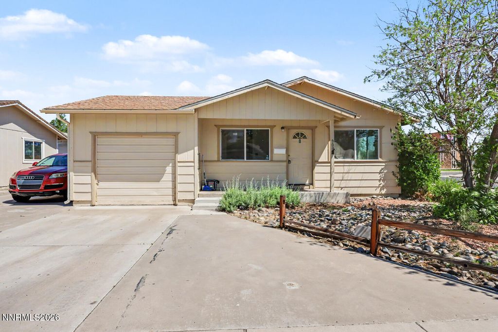 Photo of 900 Joyce Court, Fallon, NV 89406 (MLS # 260006213)
