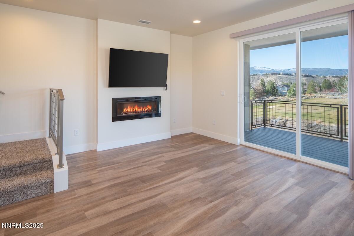 7790TownSquareWaySTANDARDRES3