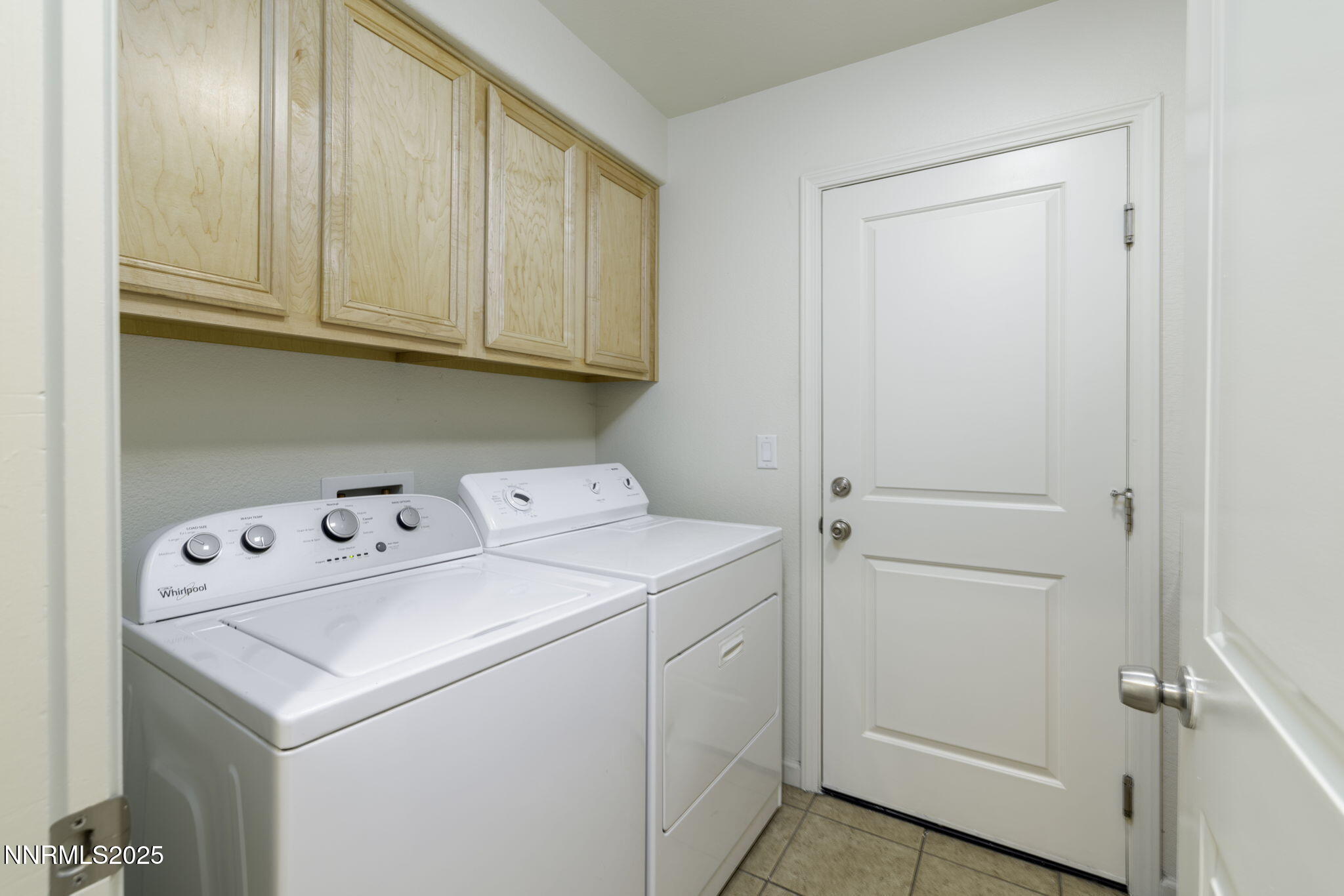 43-web-or-mls-7680 Stone Bluff-37