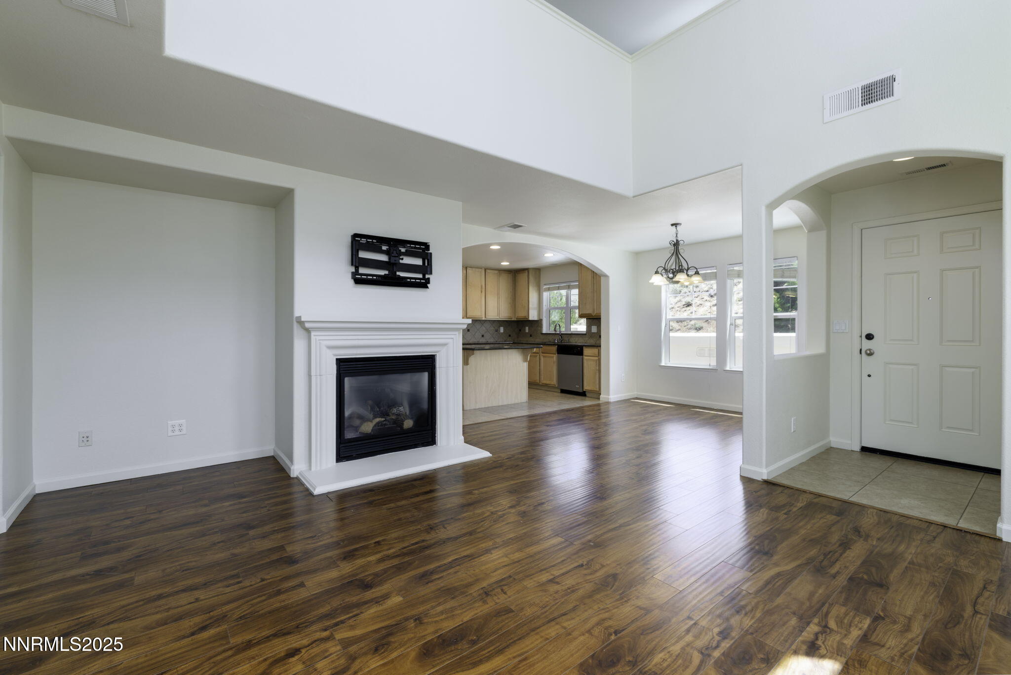 8-web-or-mls-7680 Stone Bluff-8