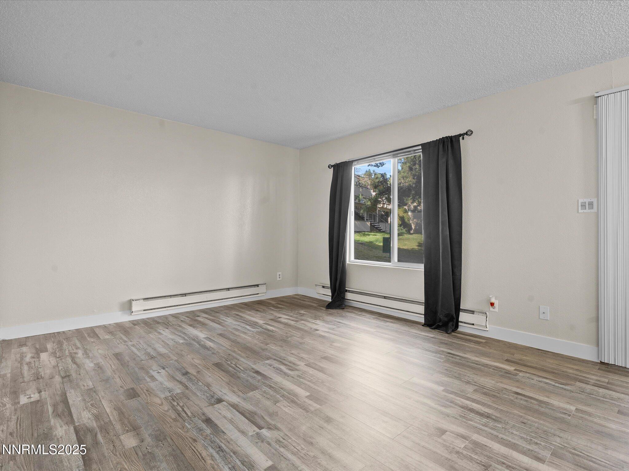 16-3935 Clear Acre Ln- Unit 215-115