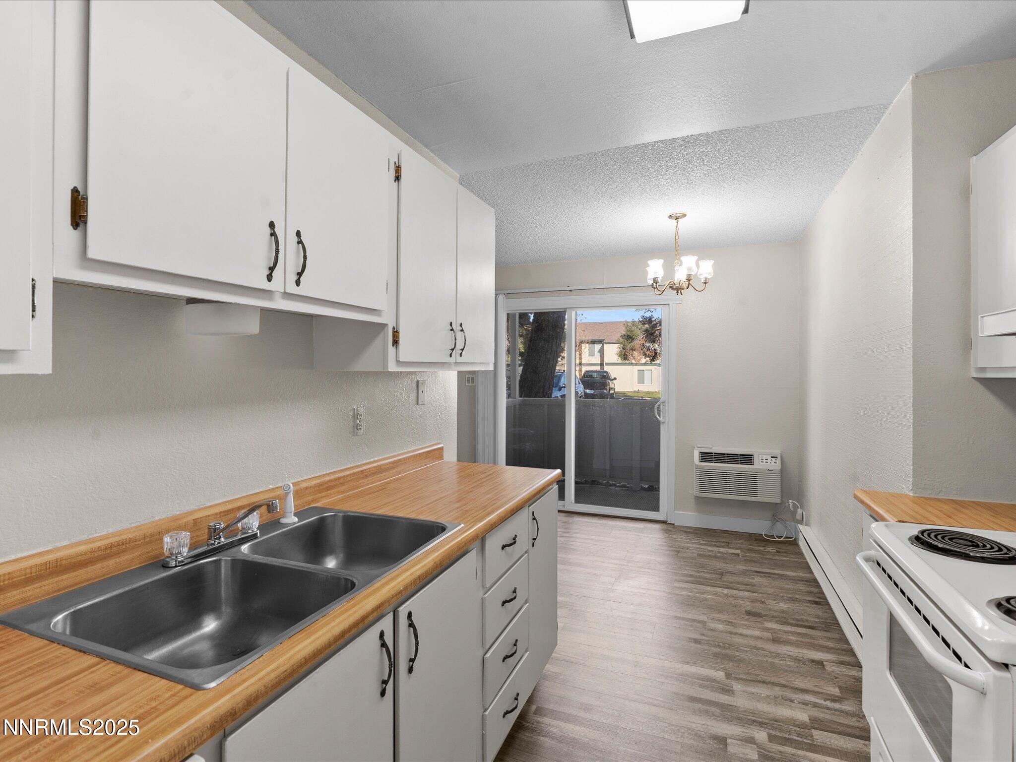 11-3935 Clear Acre Ln- Unit 215-110