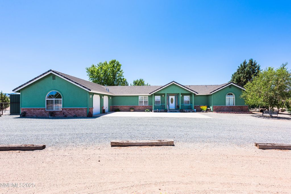 Photo of 17 Grand View Lane, Smith Valley, NV 89444 (MLS # 250051485)