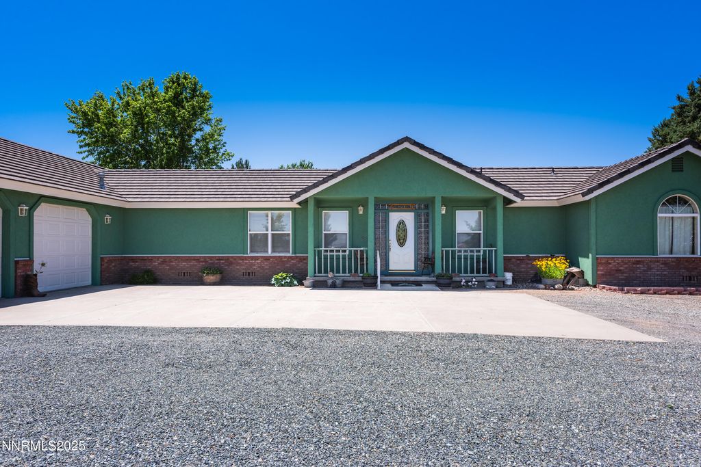 Photo of 17 Grand View Lane, Smith Valley, NV 89444 (MLS # 250051485)