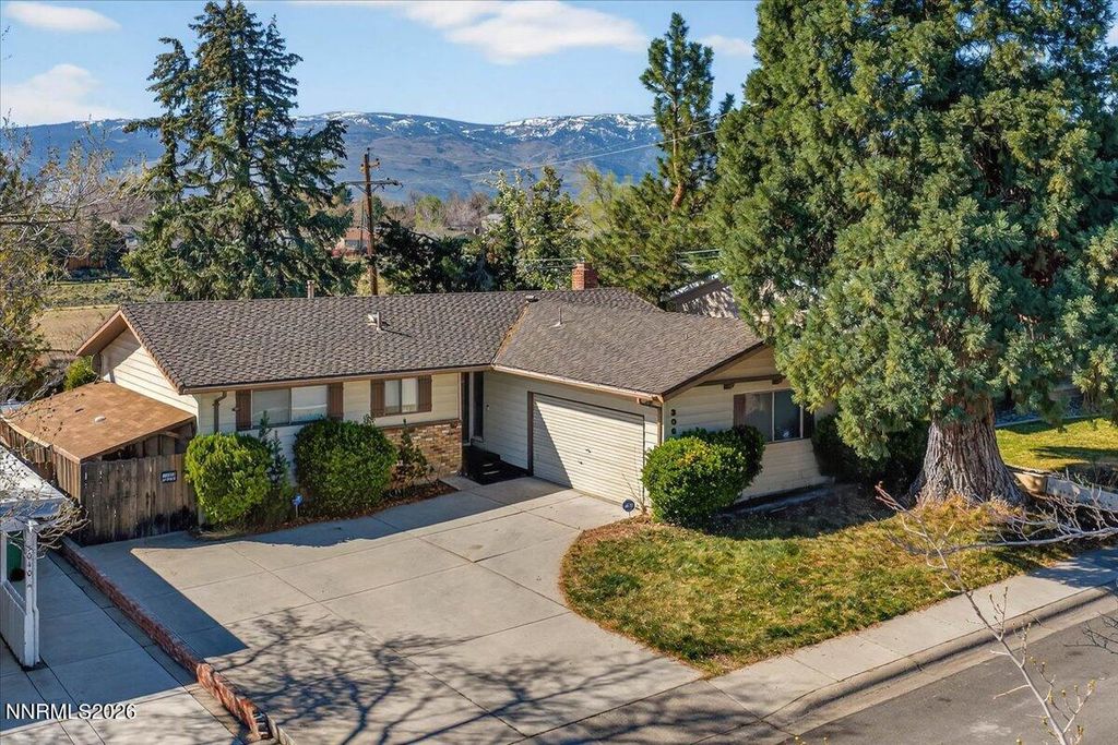 Photo of 3060 Slater Avenue, Reno, NV 89503 (MLS # 260003510)