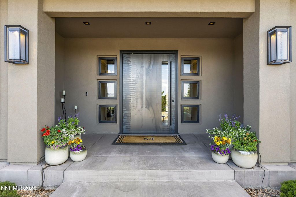 Photo of 6177 N Featherstone Circle, Reno, NV 89511 (MLS # 250054932)