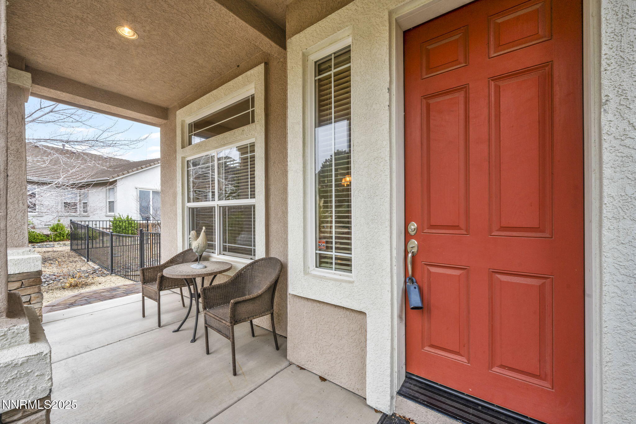 4-web-or-mls-7400-pembroke-dr