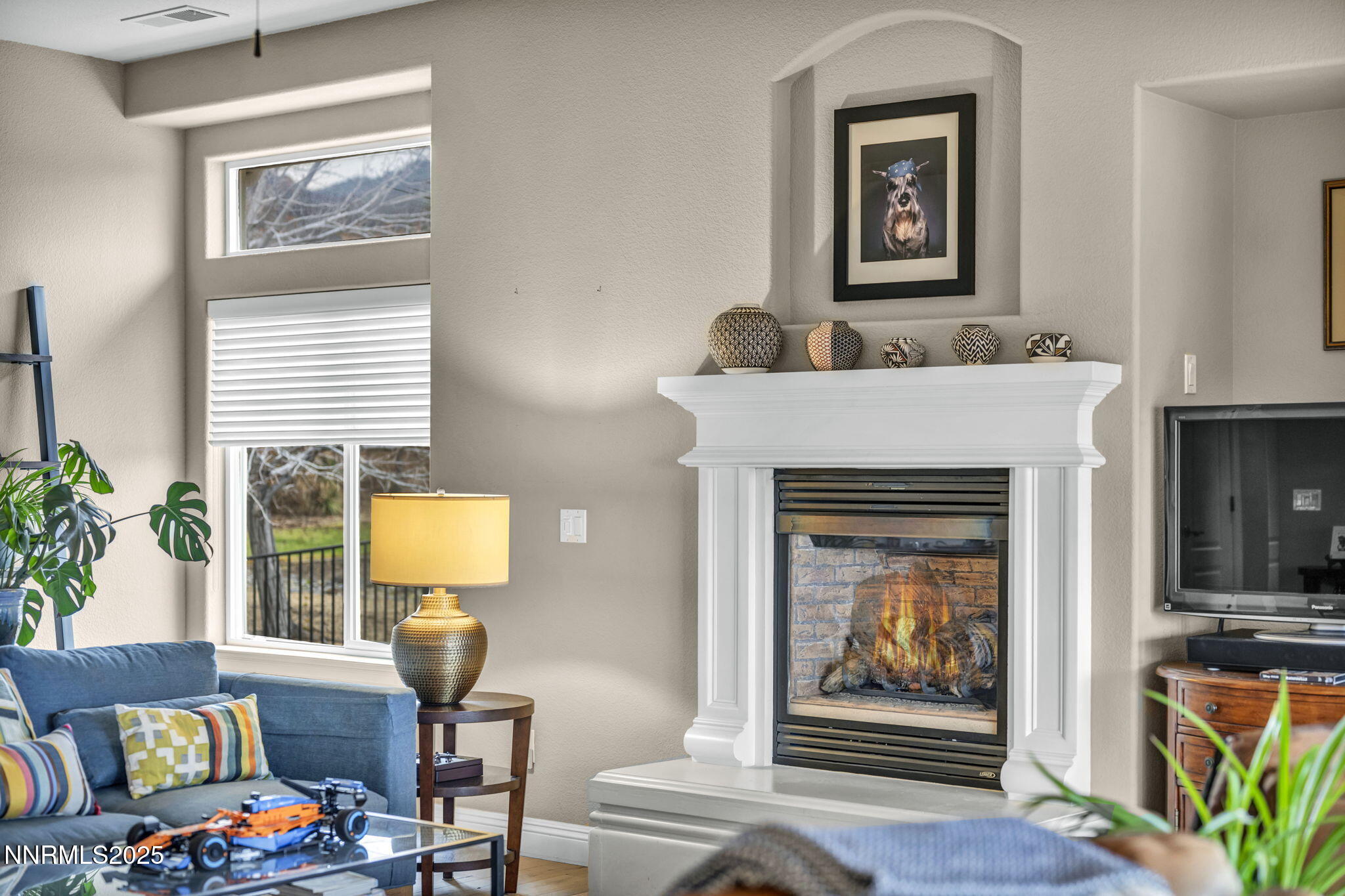 32-web-or-mls-7400-pembroke-dr