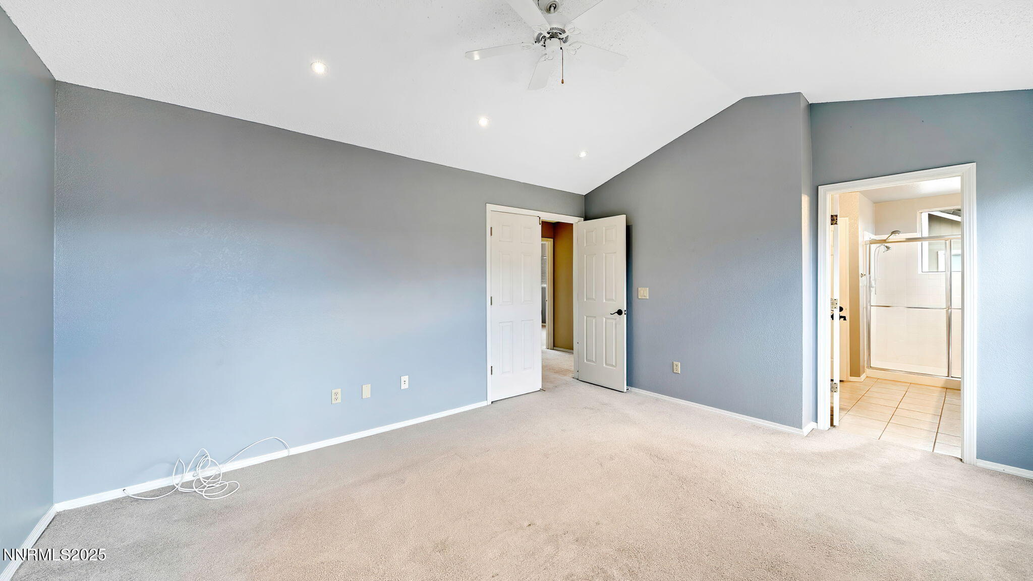 31-DSC09005_6_7_9-Edit