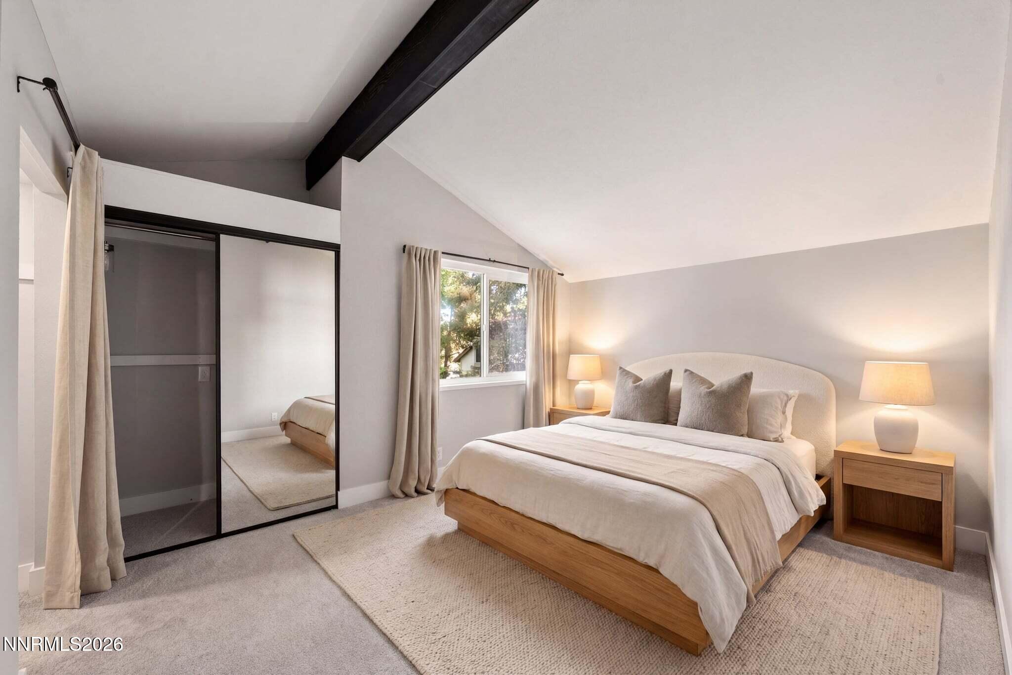 430-Angela-Place-29_staging_OrganicModer