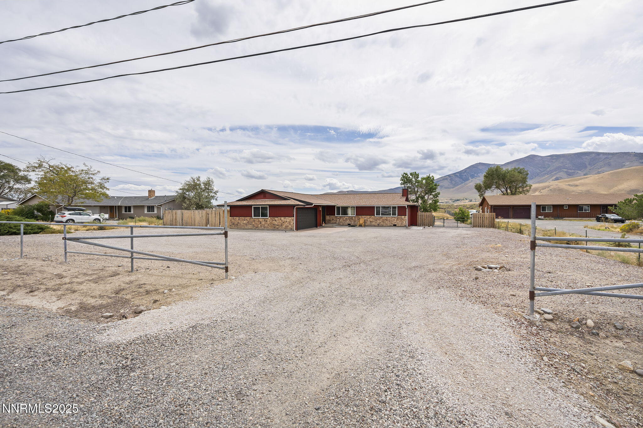 1-web-or-mls-_DSC1428