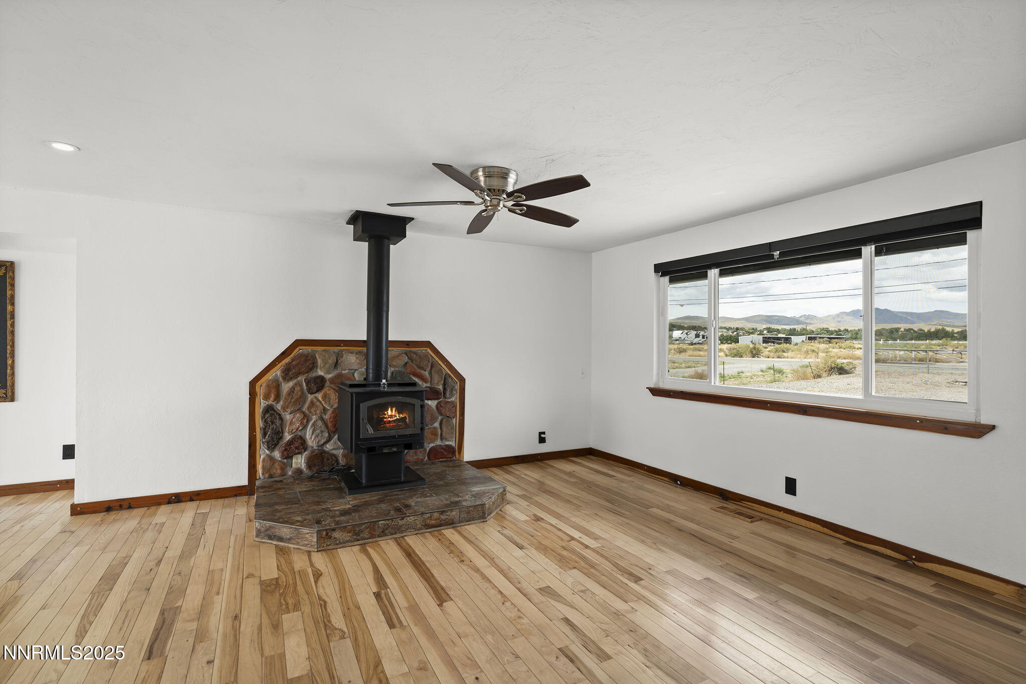 13-web-or-mls-_DSC1494