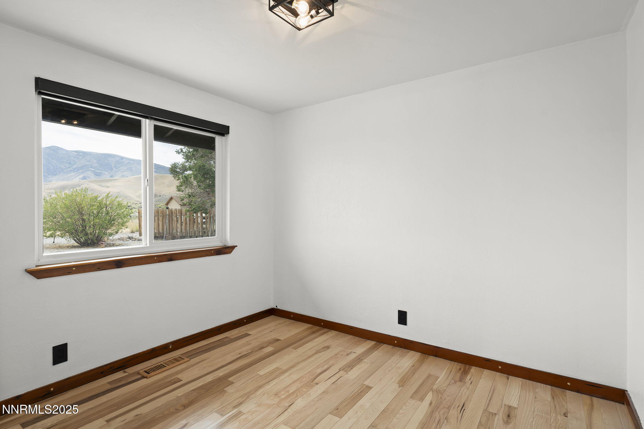 26-web-or-mls-_DSC1555