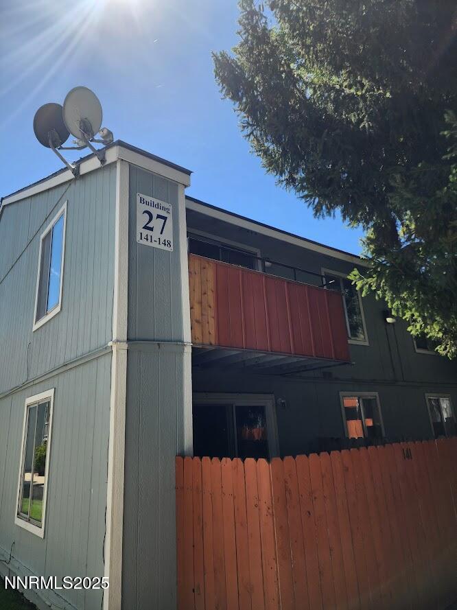 balcony and building number