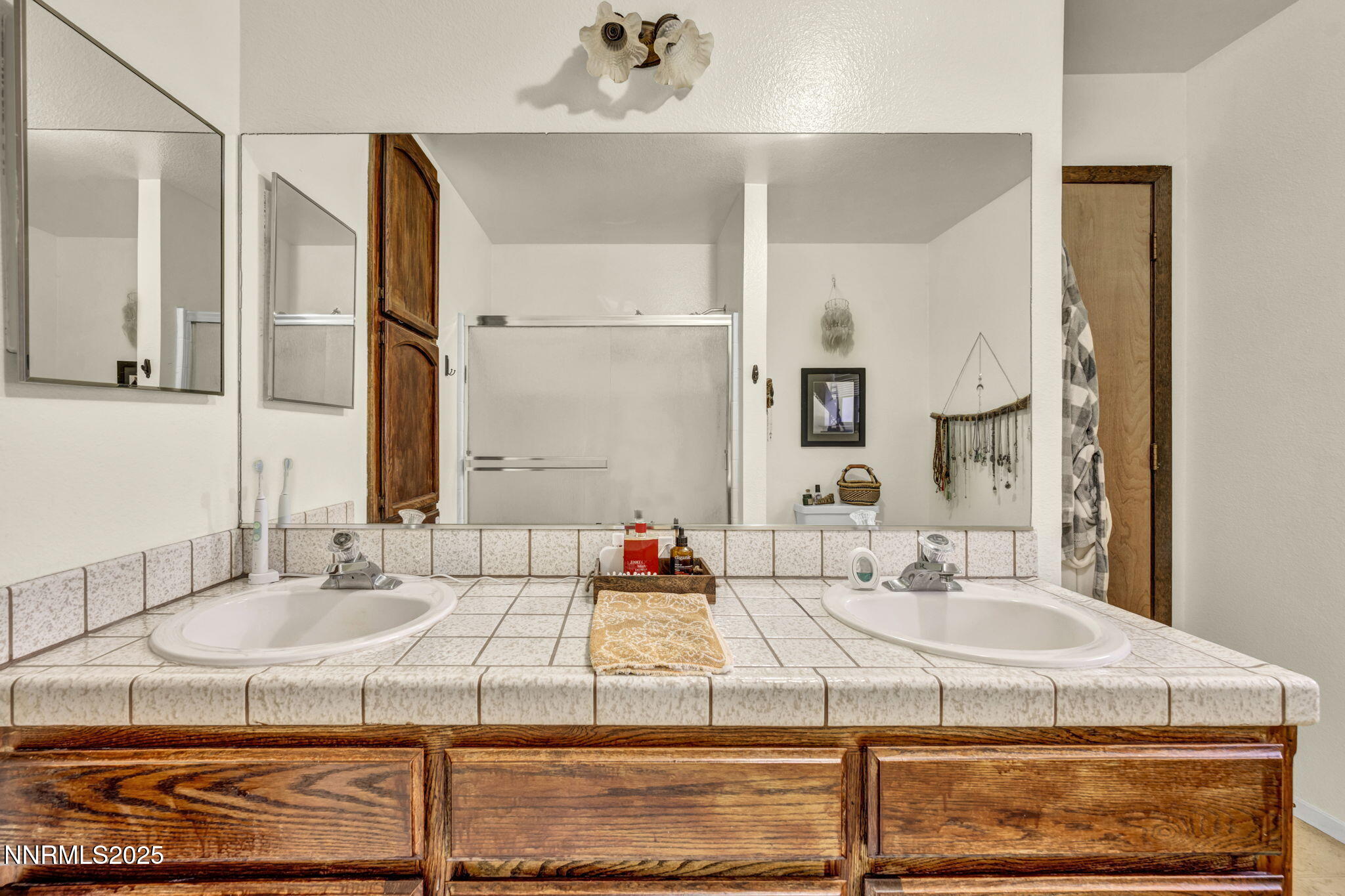 55-web-or-mls-1476-jessica-ln-d