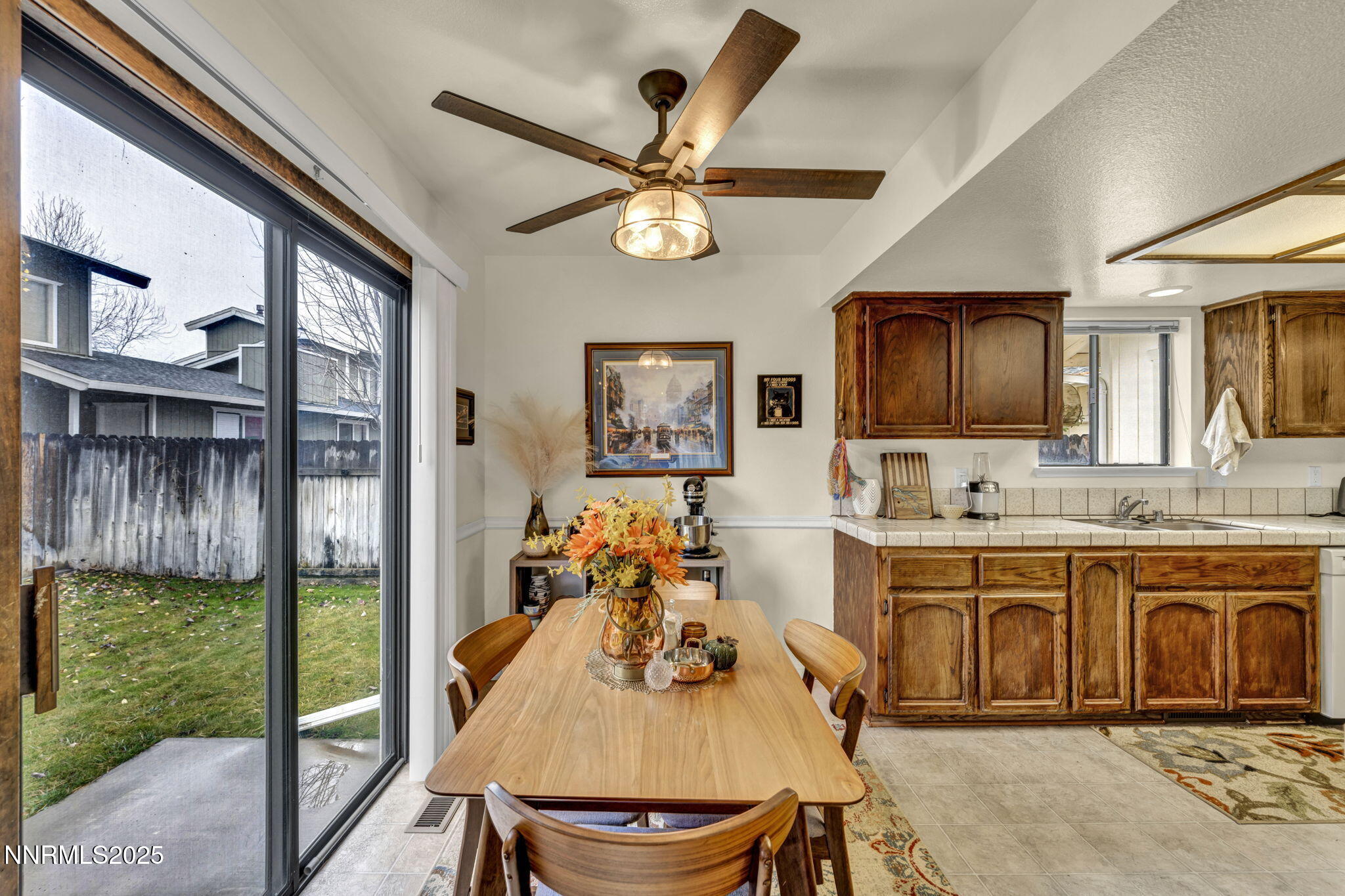 40-web-or-mls-1476-jessica-ln-d