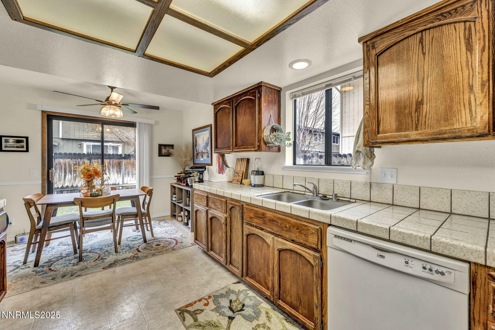 32-web-or-mls-1476-jessica-ln-d