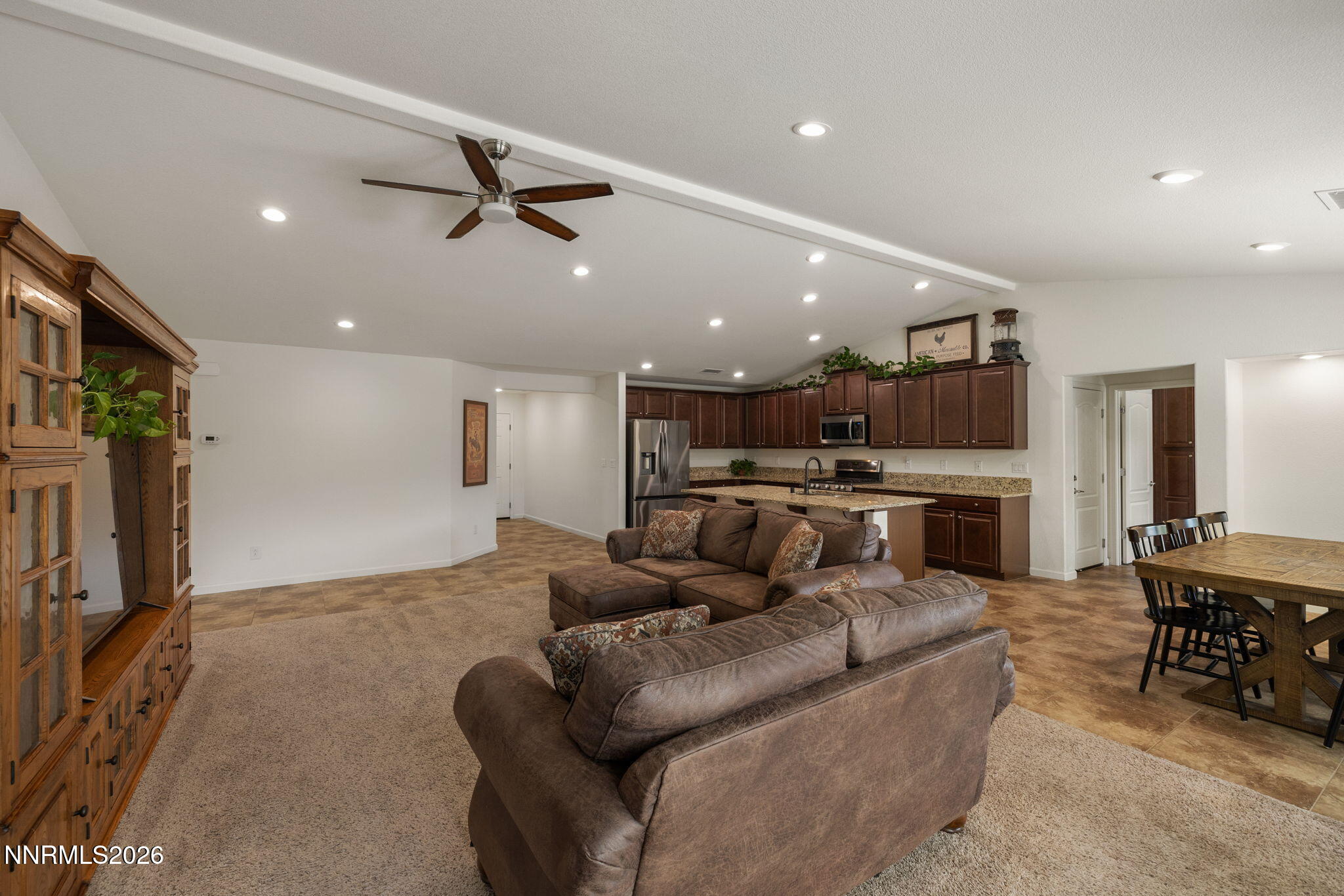 105 Deschutes Drive