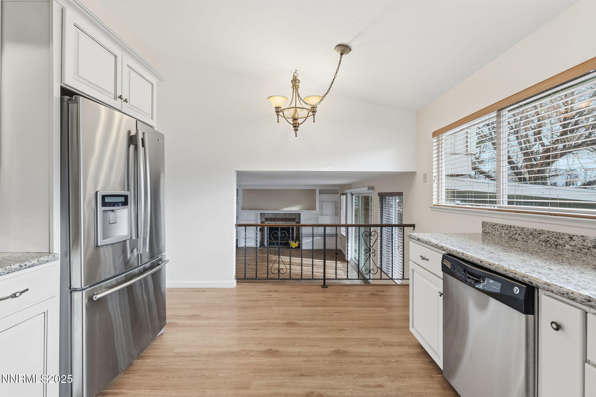 16-web-or-mls-Coupler-16