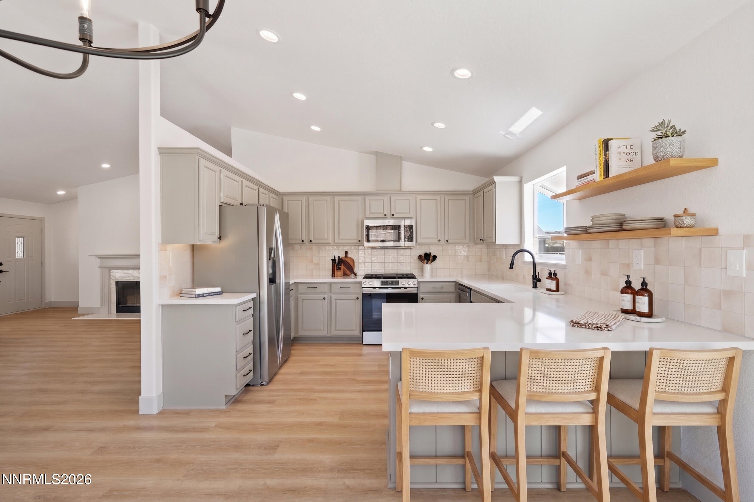 485 Veronica Court