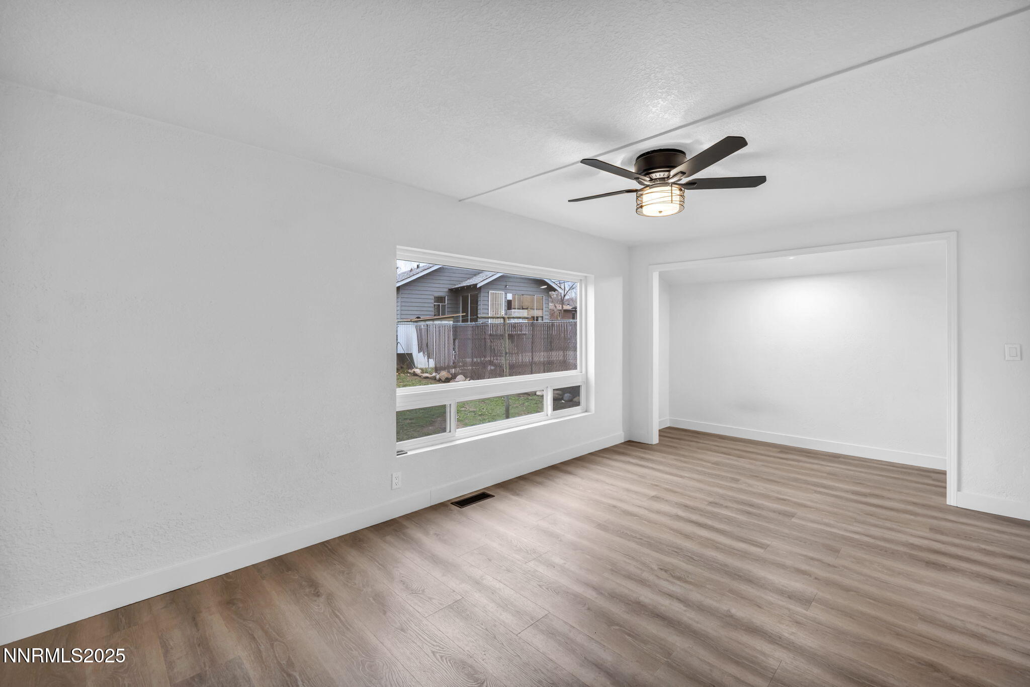 32-web-or-mls-1080-bell-st (2)