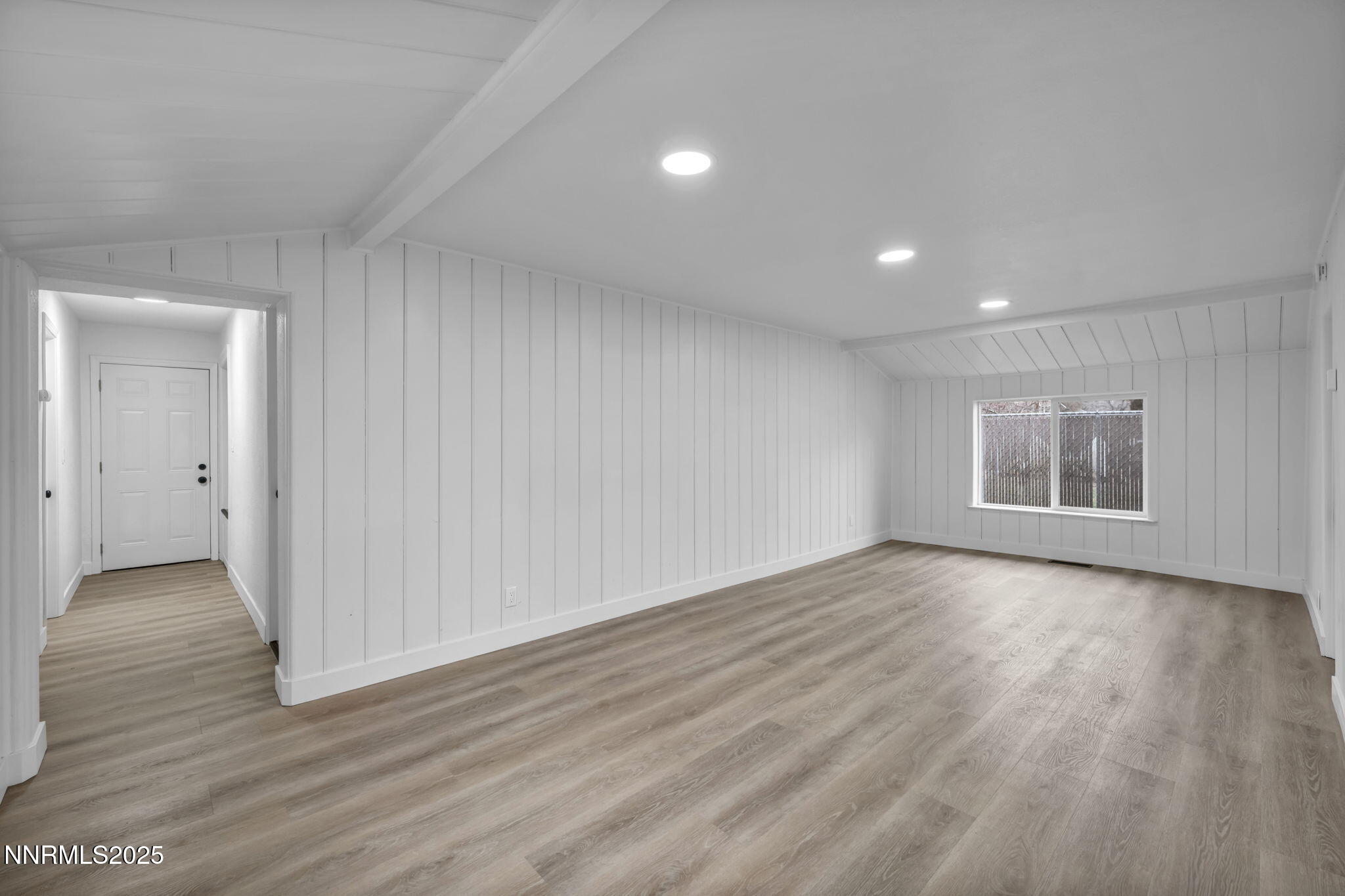 23-web-or-mls-1080-bell-st (1)