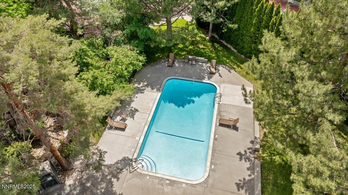 17-DJI_20250605140522_0136_D