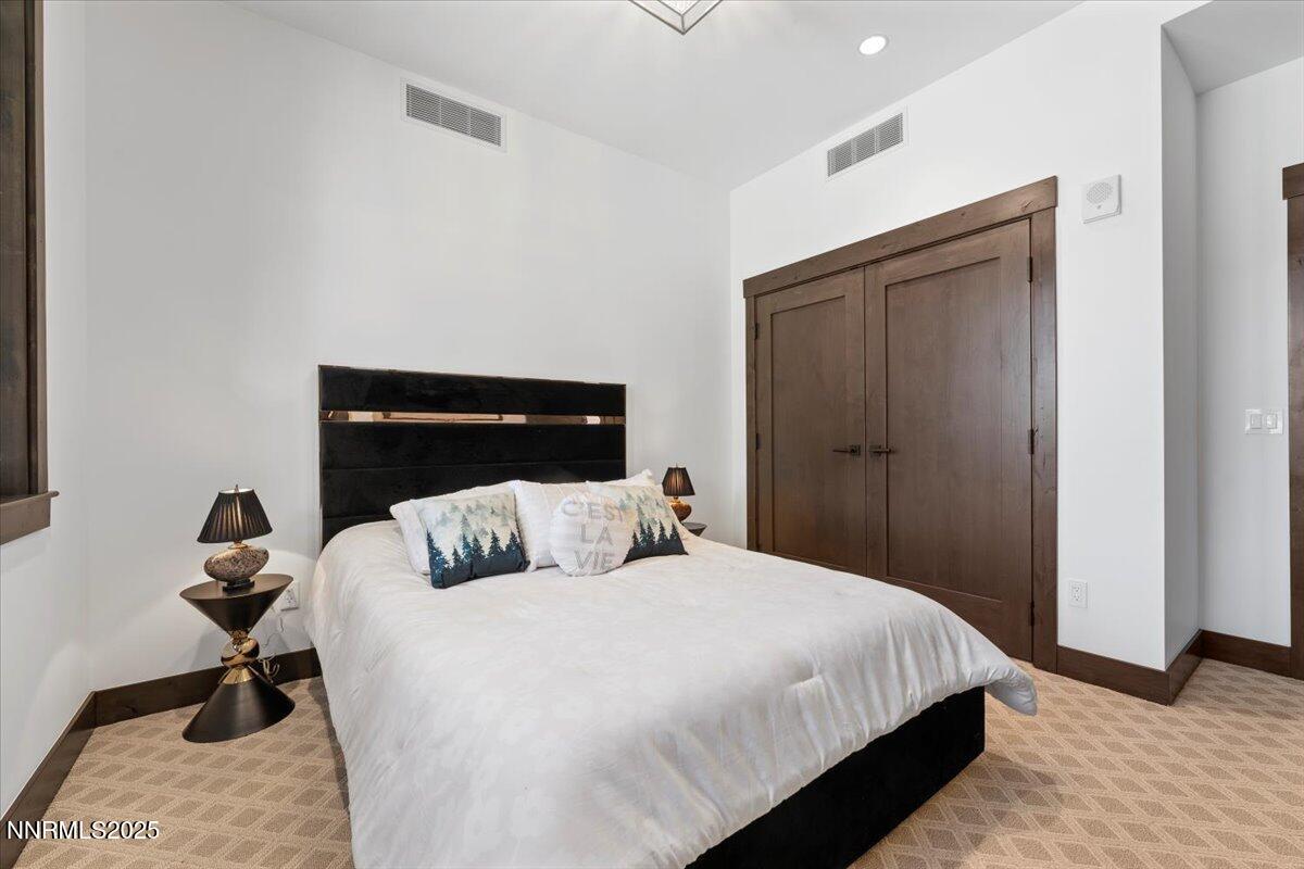 23-46 Beach Club Drive Unit 901 Statelin