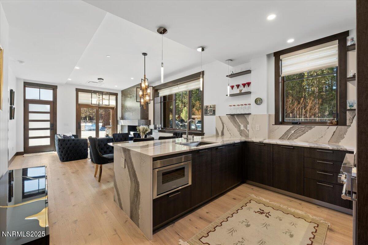 13-46 Beach Club Drive Unit 901 Statelin