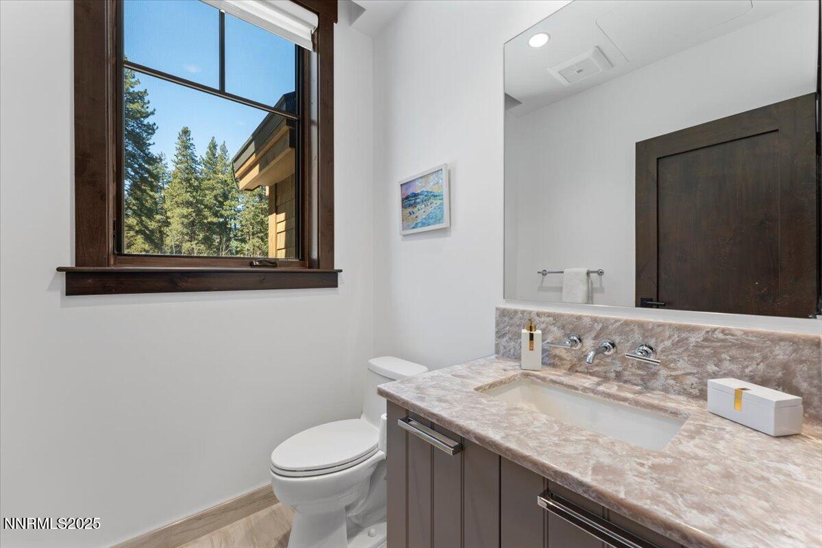 26-46 Beach Club Drive Unit 901 Statelin