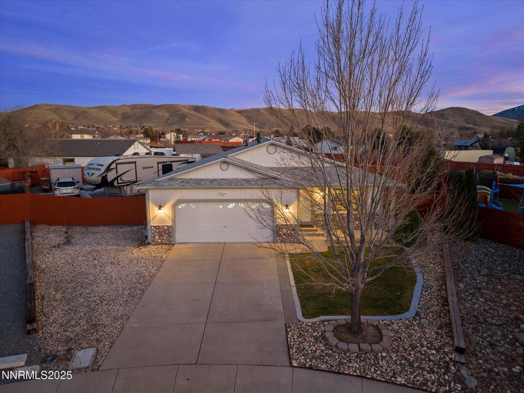 Photo of 17634 Georgetown Court, Reno, NV 89508 (MLS # 250058879)