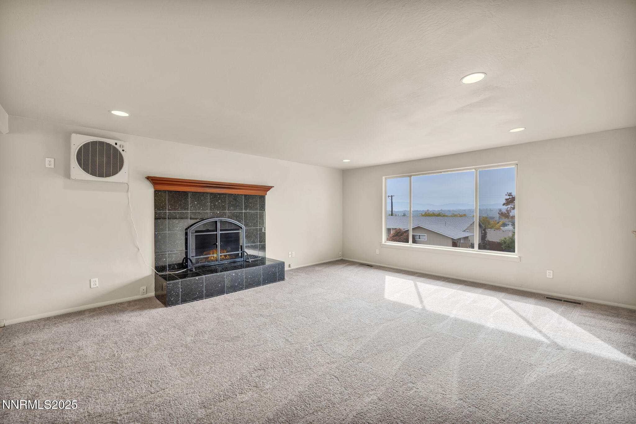 56-web-or-mls-1735-carlin-st