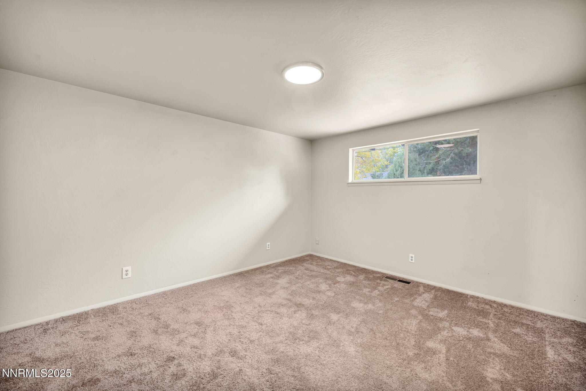 35-web-or-mls-1735-carlin-st