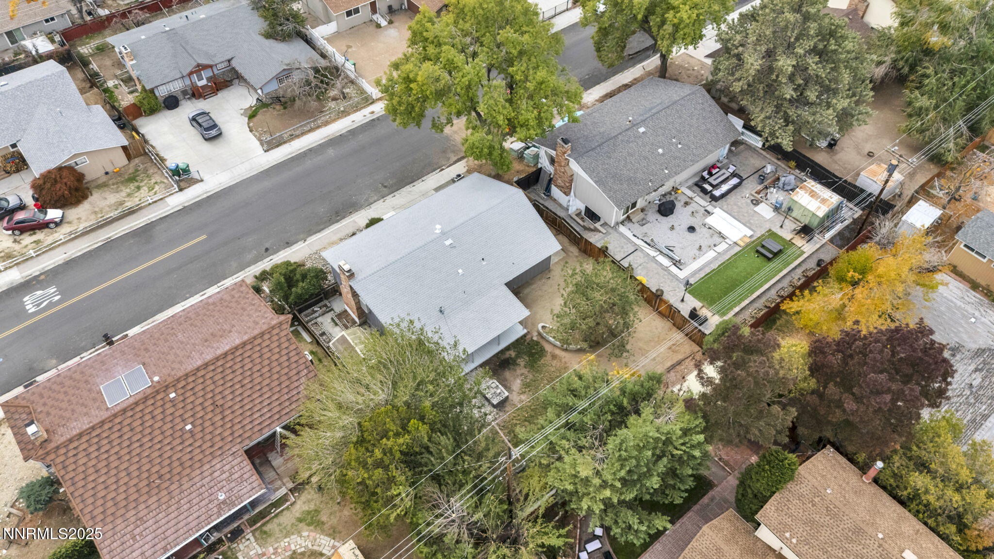 27-web-or-mls-1735-carlin-st