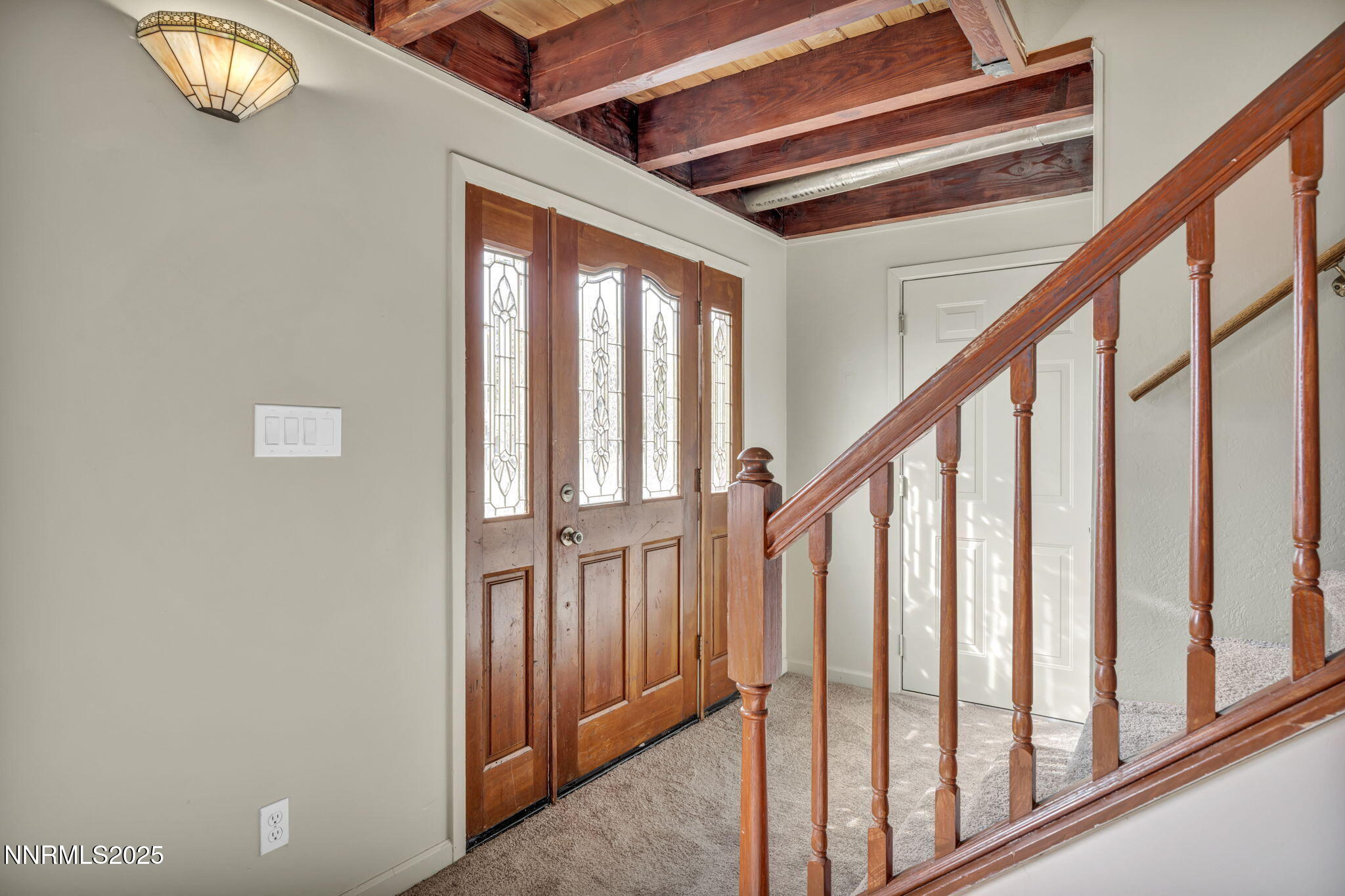 54-web-or-mls-1735-carlin-st