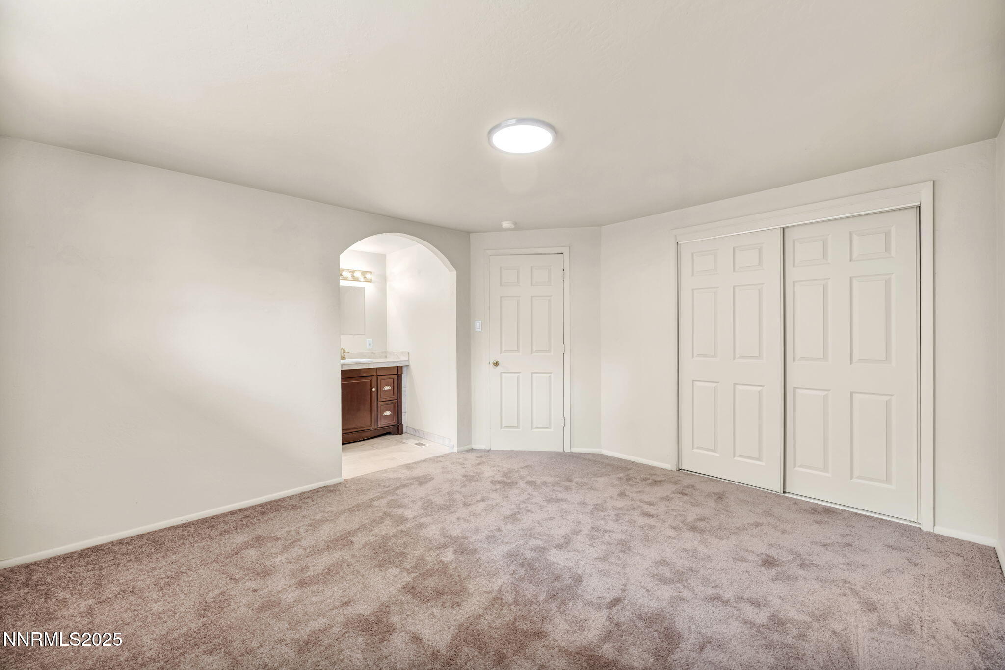 36-web-or-mls-1735-carlin-st