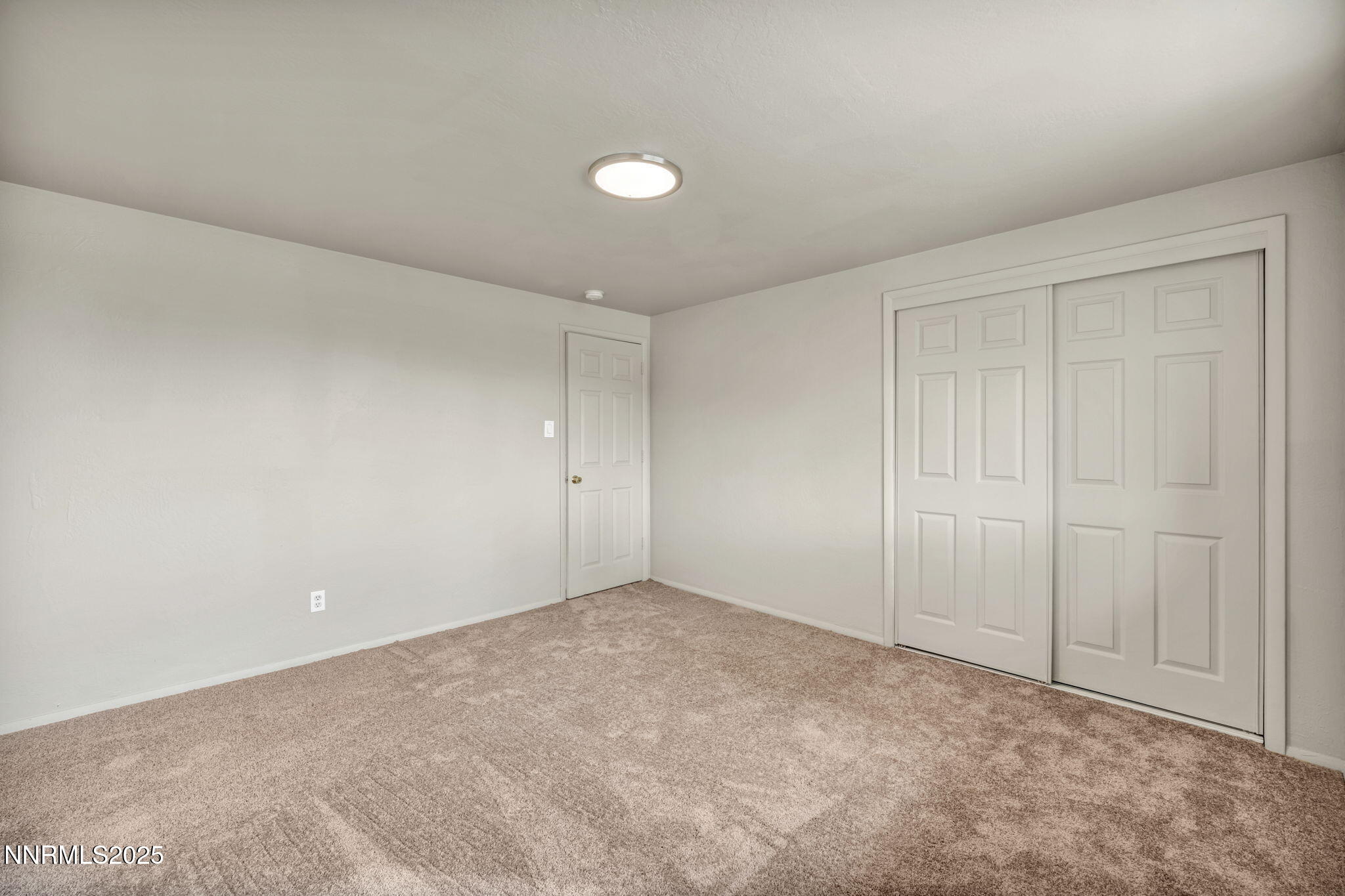 34-web-or-mls-1735-carlin-st