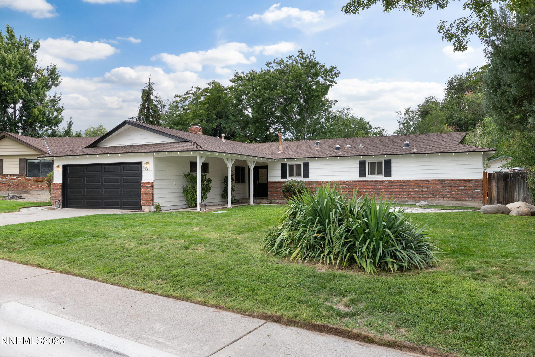 1225 Rowland Circle