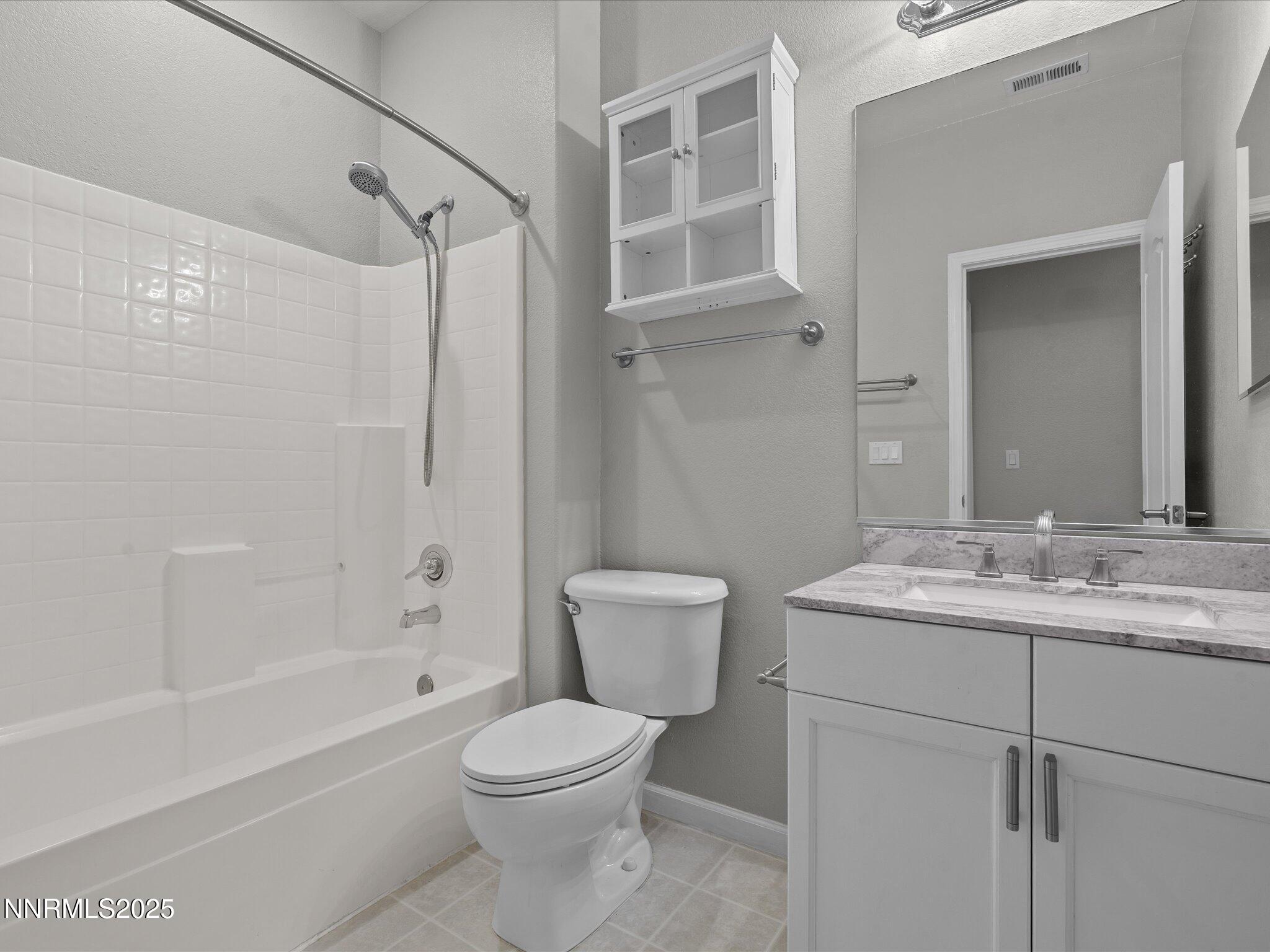 26-114 Red Oak Ct-125