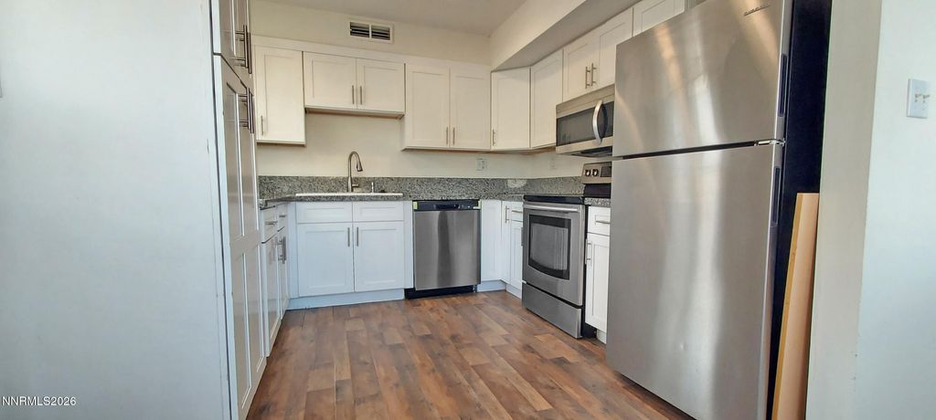 Photo of 31 E L Street, Sparks, NV 89431 (MLS # 260000885)