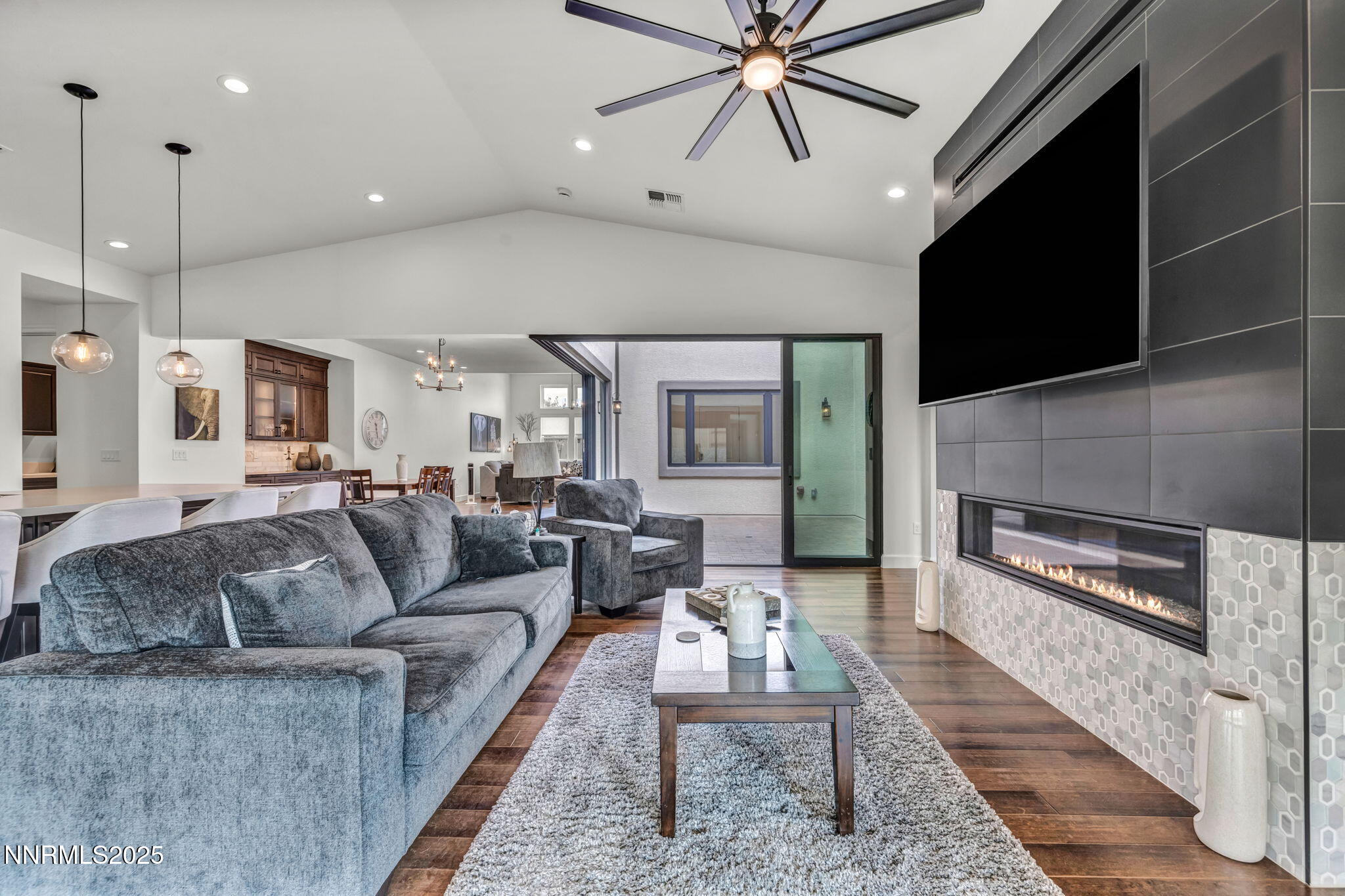 54-web-or-mls-2348-hammer-fls-dr