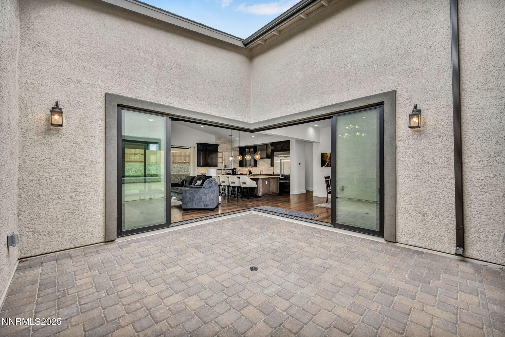 87-web-or-mls-2348-hammer-fls-dr