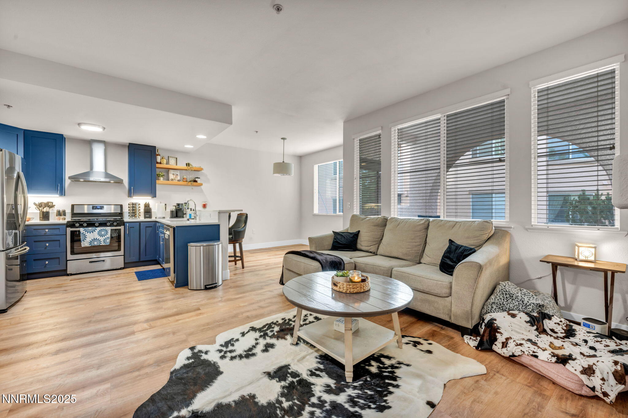 Sparks, Nevada 89436, United States, 2 Bedrooms Bedrooms, ,2 BathroomsBathrooms,Residential,Active,216994