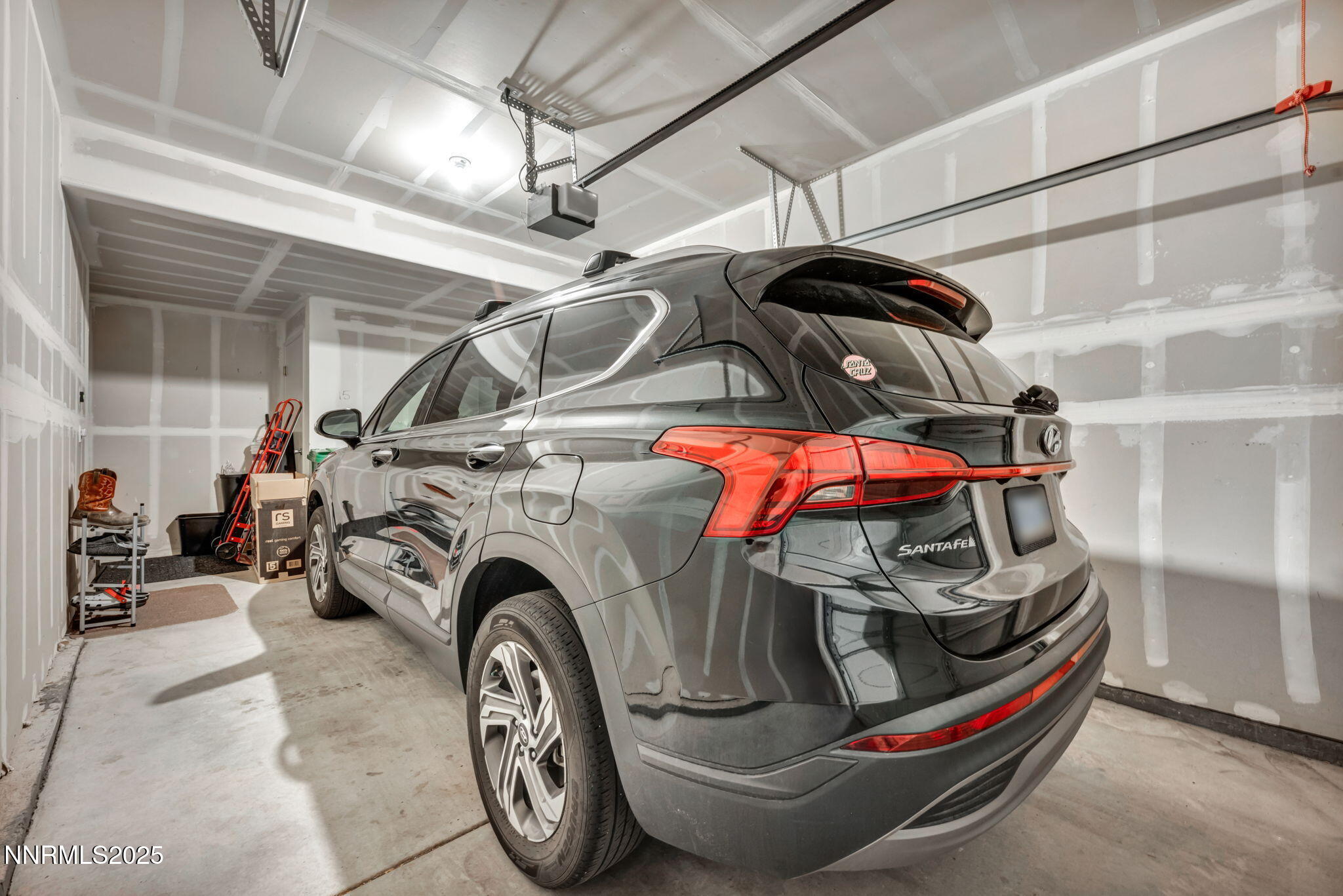 Sparks, Nevada 89436, United States, 2 Bedrooms Bedrooms, ,2 BathroomsBathrooms,Residential,Active,216994