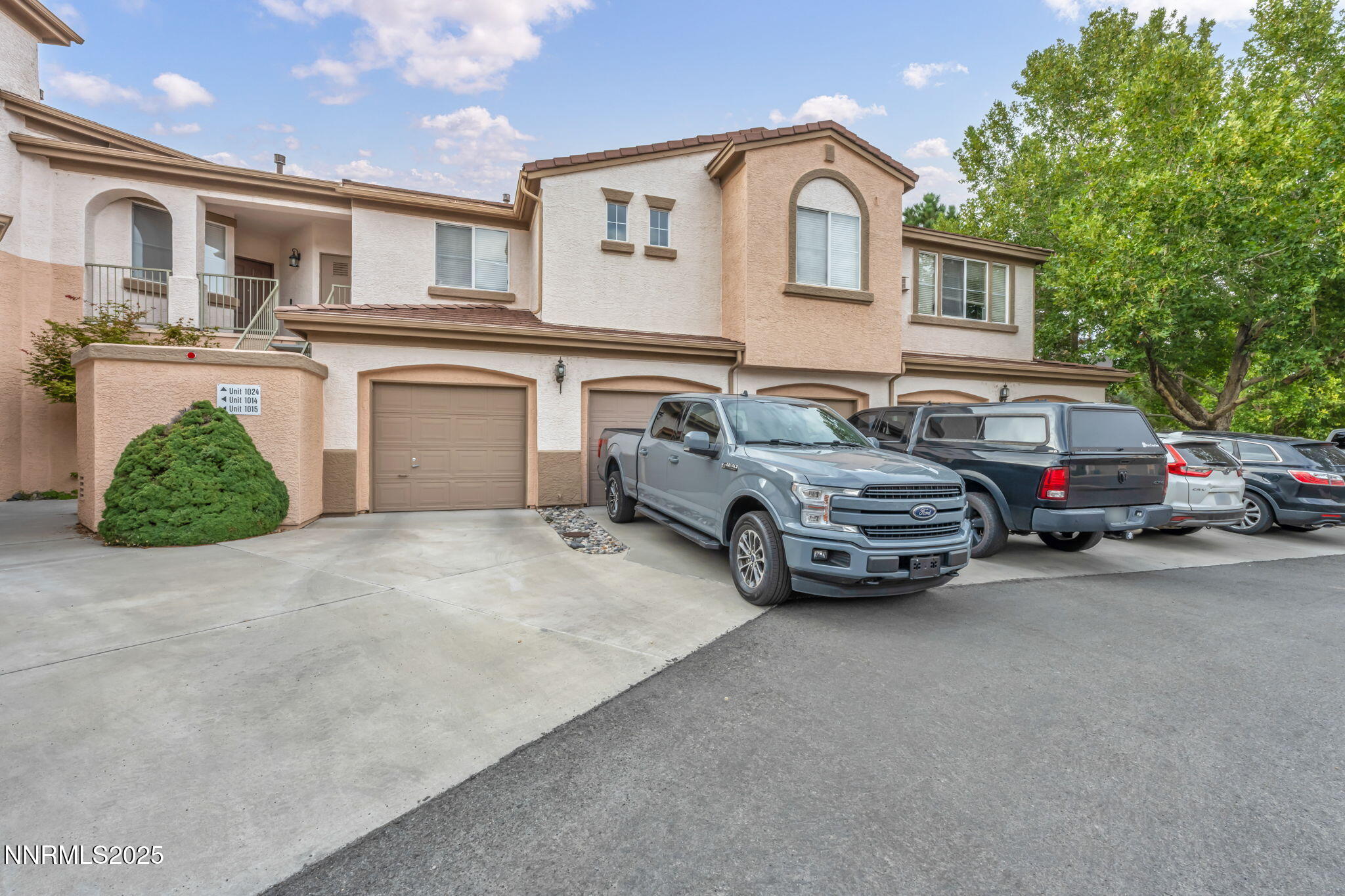 Sparks, Nevada 89436, United States, 2 Bedrooms Bedrooms, ,2 BathroomsBathrooms,Residential,Active,216994