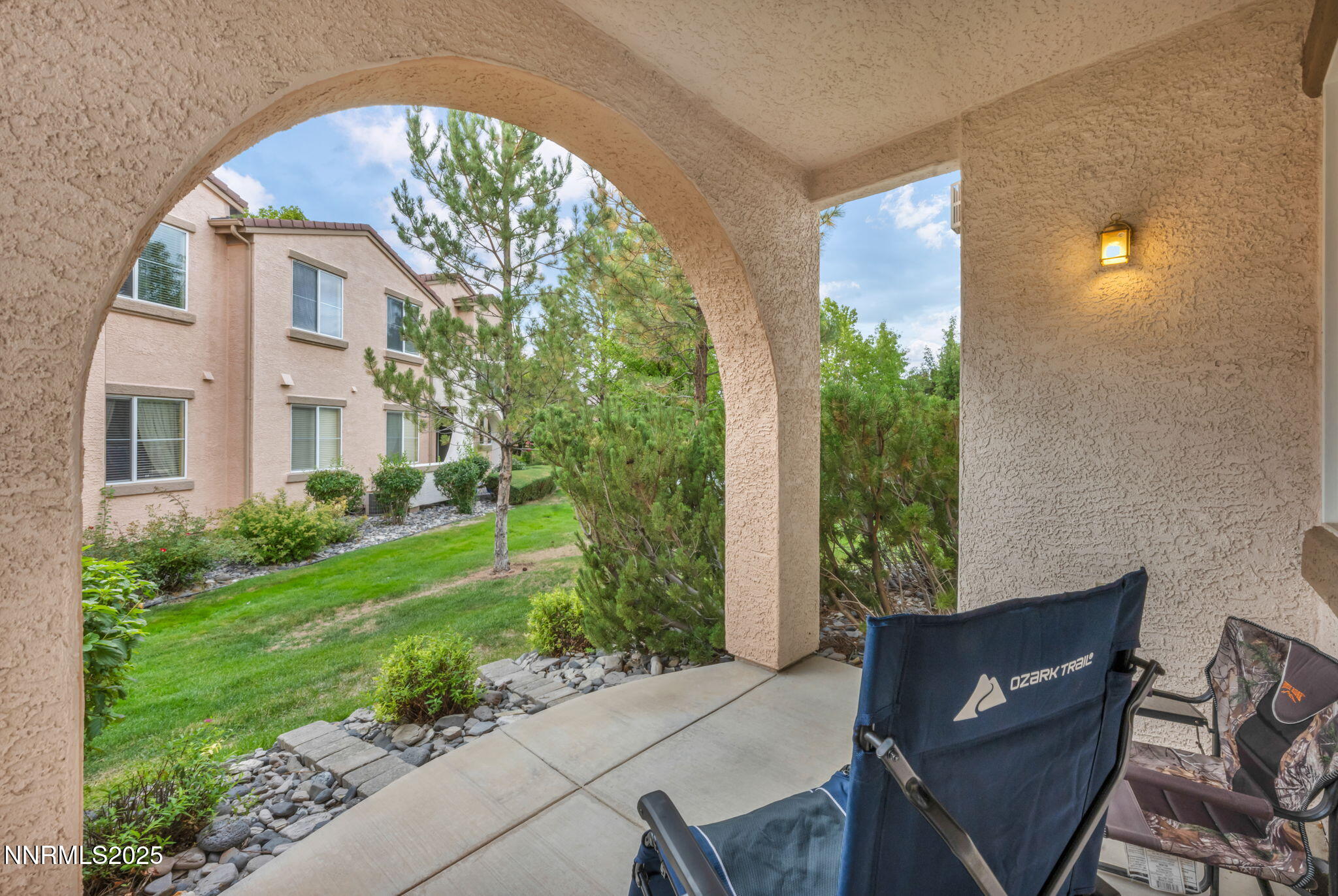 Sparks, Nevada 89436, United States, 2 Bedrooms Bedrooms, ,2 BathroomsBathrooms,Residential,Active,216994